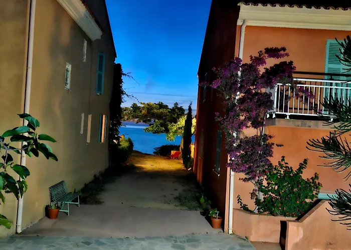 Le Panoramic *